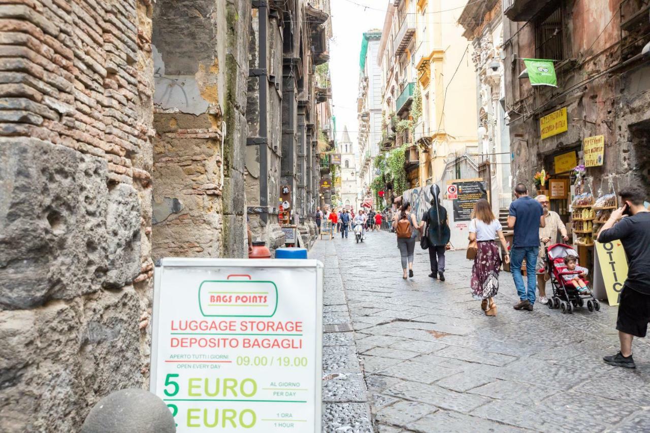 Vecchia Napoli - Tribunali 外观 照片