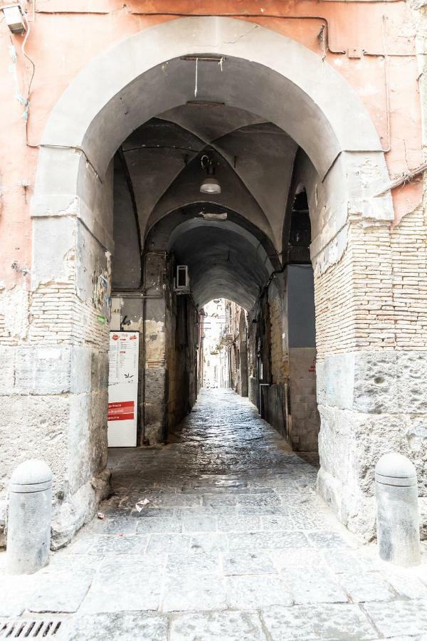 Vecchia Napoli - Tribunali 外观 照片