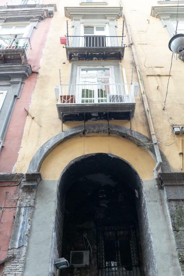 Vecchia Napoli - Tribunali 外观 照片